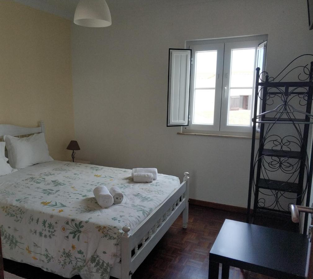 Alojamentos Vitinho 2 - Vila Nova Milfontes Віла-Нова-де-Мілфонтеш Екстер'єр фото